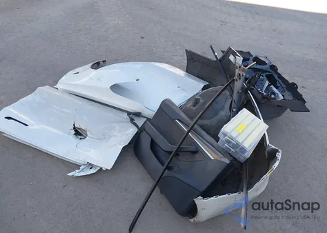 2022 Tesla Model 3 Rear-Wheel Drive z USA, uszkodzony, nr VIN 5YJ3E1EA3NF142986